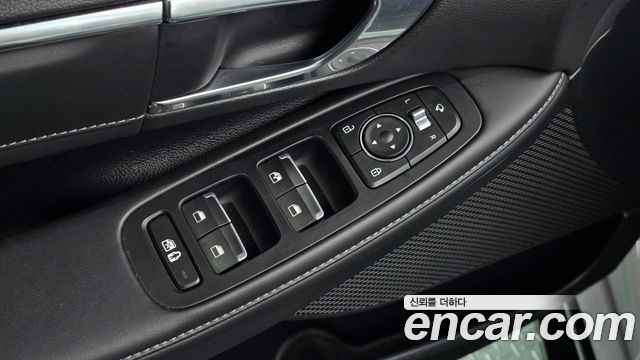 Hyundai Sonata 2023 — photo 27