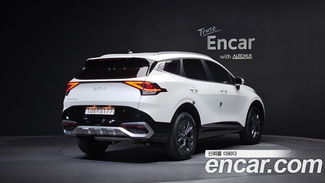 Kia Sportage 2023 — photo 2