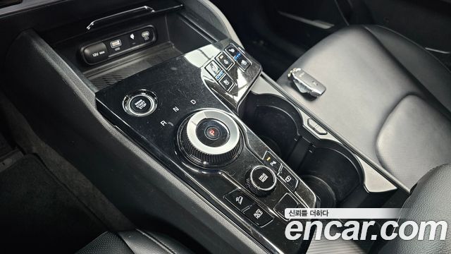 Kia Sportage 2023 — photo 12