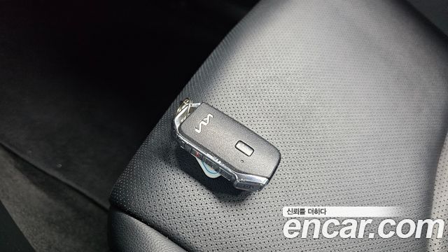 Kia Sportage 2023 — photo 21