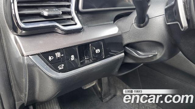 Kia Sportage 2023 — photo 26