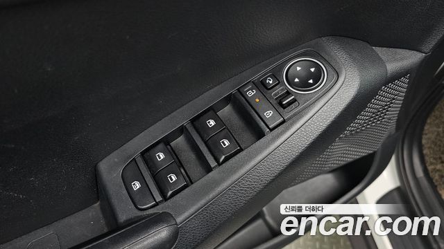 Kia Seltos 2023 — photo 25