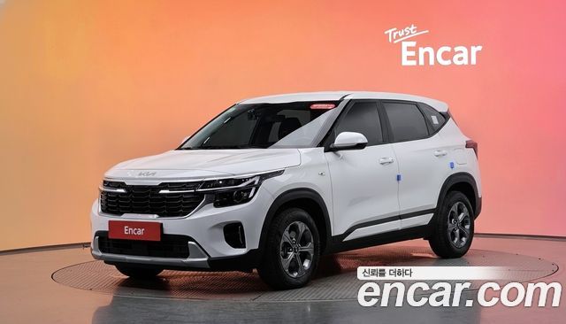 Kia Seltos 2023 — photo 1
