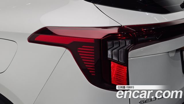 Kia Seltos 2023 — photo 9
