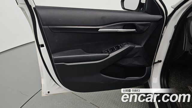 Kia Seltos 2023 — photo 14