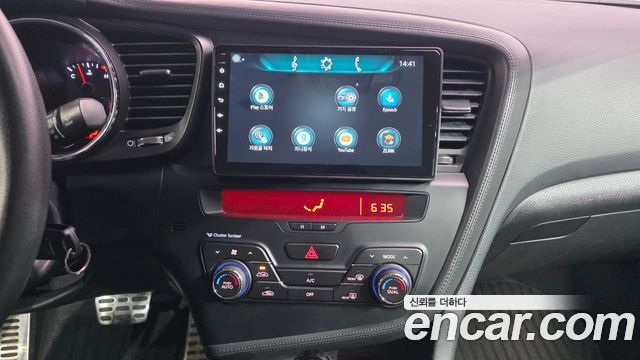 Kia K5 2012 — photo 15