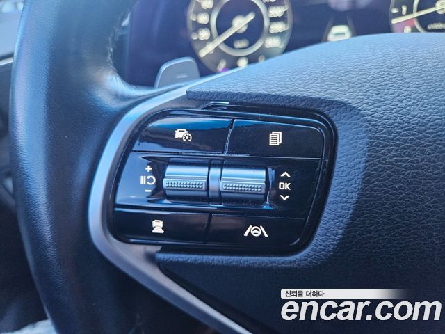 Kia K8 2022 — photo 16