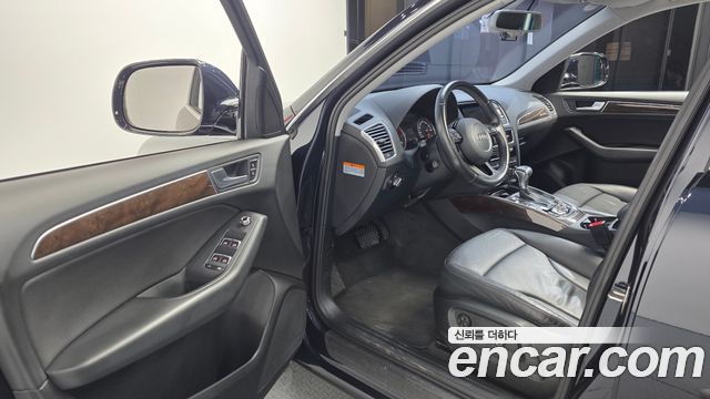 Audi Q5 2016 — photo 10