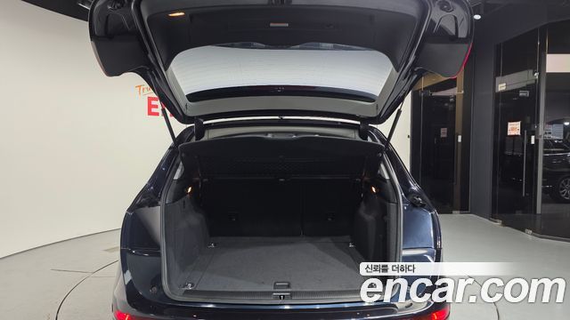 Audi Q5 2016 — photo 20