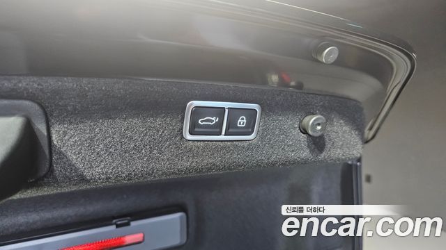 Genesis G70 2023 — photo 20