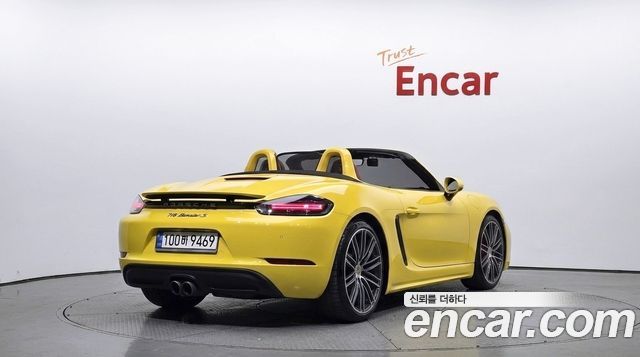 Porsche 718 2017 — photo 2
