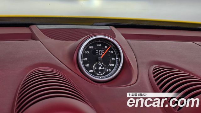 Porsche 718 2017 — photo 18