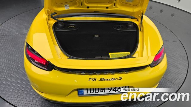 Porsche 718 2017 — photo 20