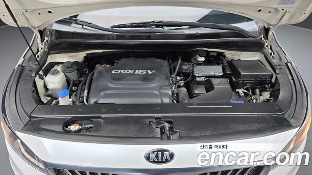 Kia Canival 2016 — photo 6