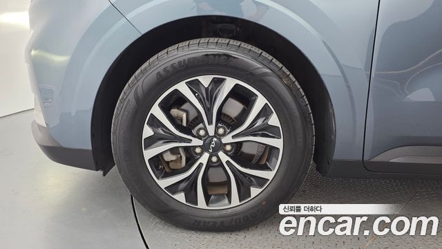 Kia Canival 2022 — photo 5