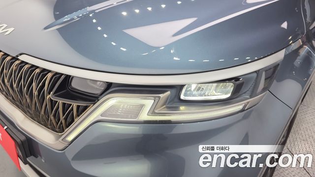 Kia Canival 2022 — photo 8