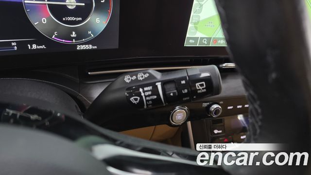 Kia Canival 2022 — photo 28