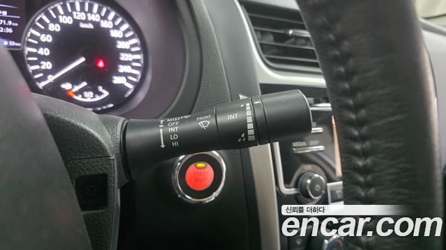 Nissan Altima 2018 — photo 24