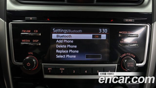 Nissan Altima 2018 — photo 27