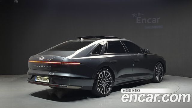 Hyundai Grandeur 2023 — photo 2