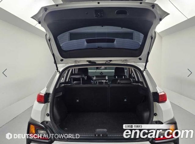 Hyundai Kona 2018 — photo 19