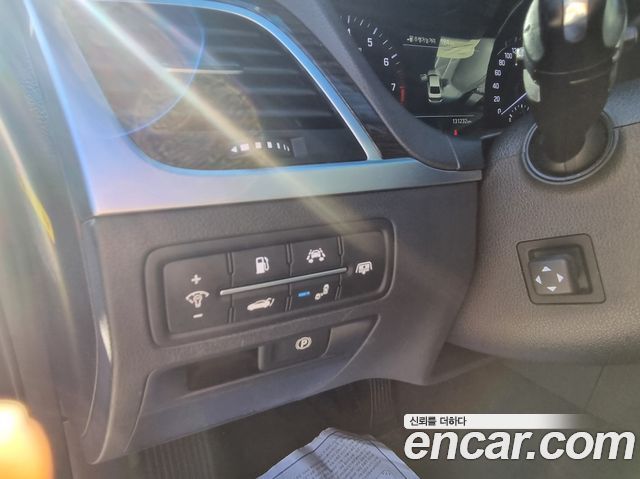 Genesis G80 2018 — photo 8