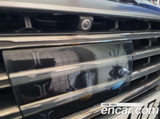 Genesis G80 2018 — photo 17