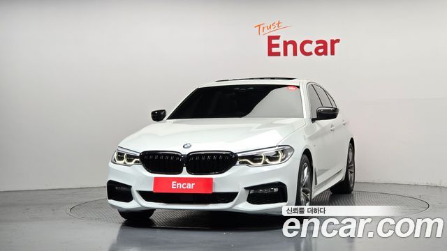 BMW 5-Series 2018 — photo 3