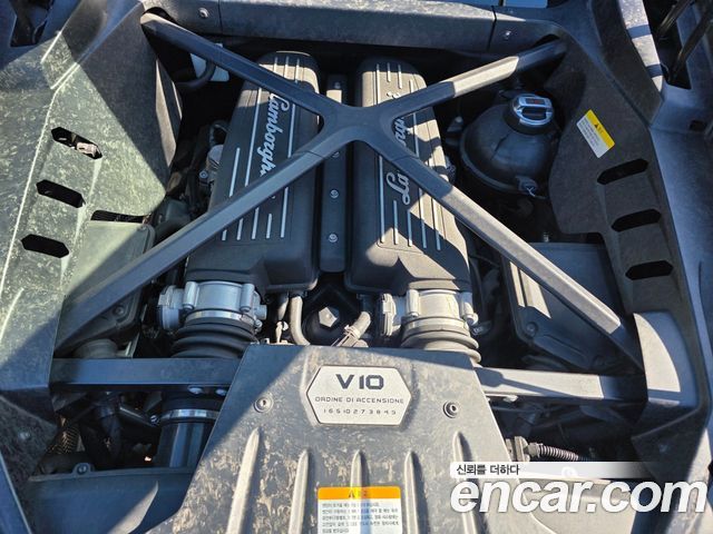 Lamborghini Huracan 2016 — photo 12