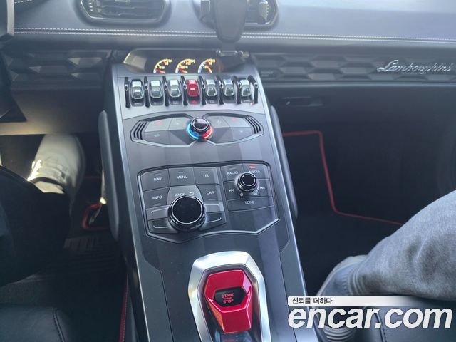 Lamborghini Huracan 2016 — photo 17