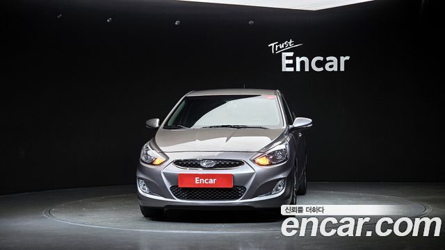 Hyundai Accent 2018 — photo 3