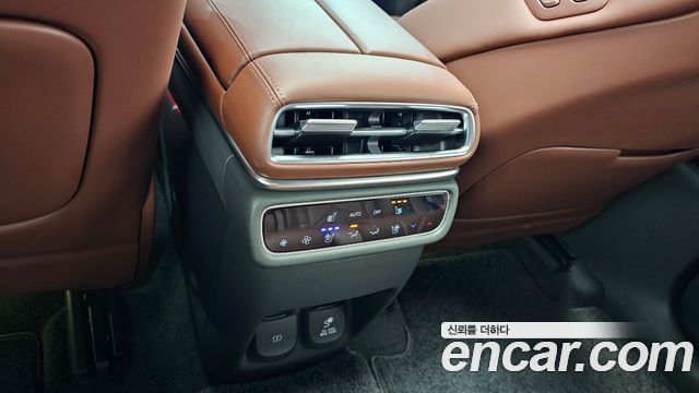 Genesis GV80 2024 — photo 23