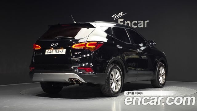 Hyundai Santafe 2016 — photo 2