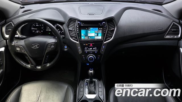 Hyundai Santafe 2016 — photo 10