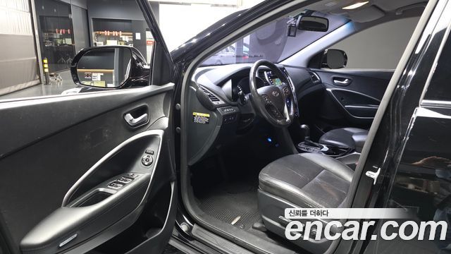 Hyundai Santafe 2016 — photo 13