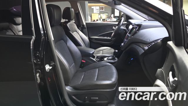 Hyundai Santafe 2016 — photo 17