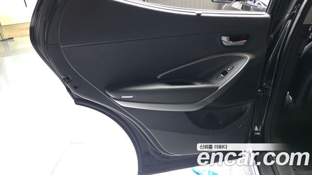 Hyundai Santafe 2016 — photo 15