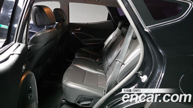 Hyundai Santafe 2016 — photo 16