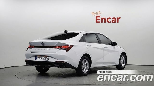 Hyundai AVANTE 2023 — photo 2
