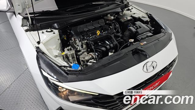 Hyundai AVANTE 2023 — photo 6