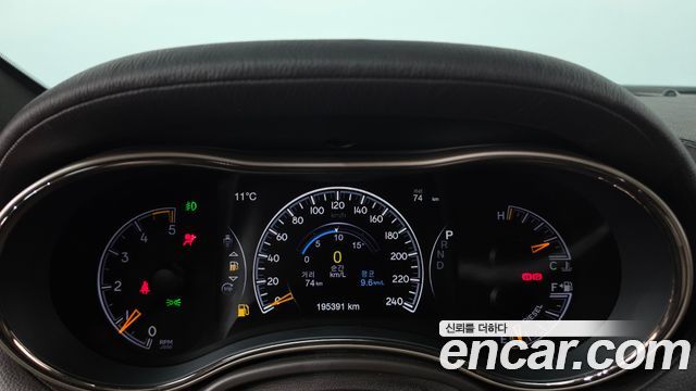 Jeep Cherokee 2017 — photo 8