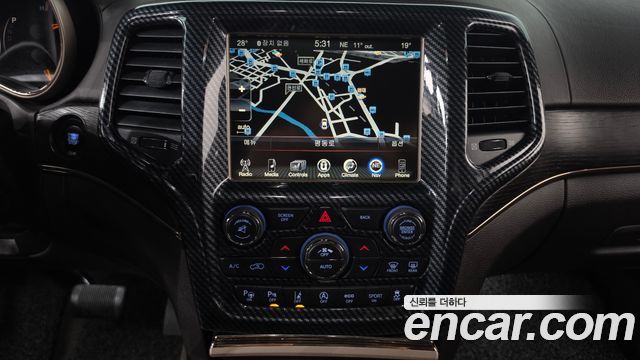 Jeep Cherokee 2017 — photo 13