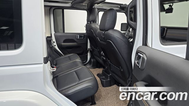 Jeep Wrangler 2024 — photo 17