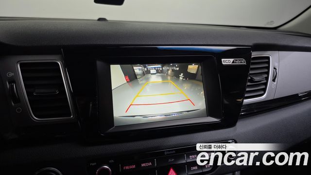 Kia Niro 2017 — photo 21