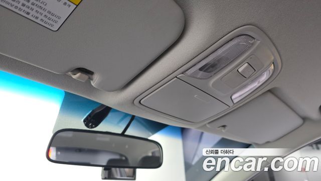 Kia Niro 2017 — photo 24