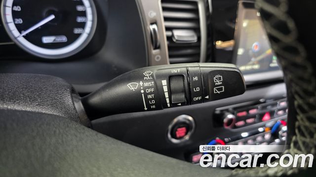 Kia Niro 2017 — photo 32