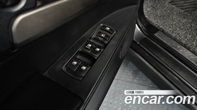 KG Mobility KORANDO 2017 — photo 15