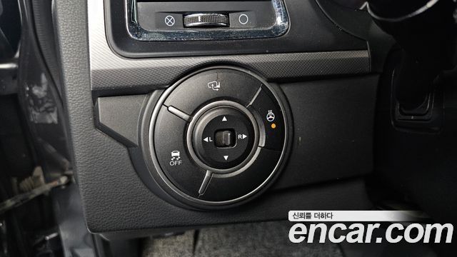 KG Mobility KORANDO 2017 — photo 16