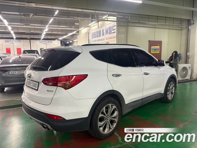 Hyundai Santafe 2013 — photo 3