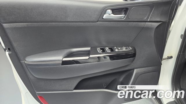 Kia Sportage 2017 — photo 14